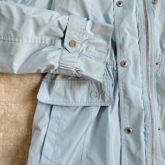 Calvin Klein Baby Blue Drawstring-Waist Utility Windbreaker Jacket Sz L - Picture 4 of 14